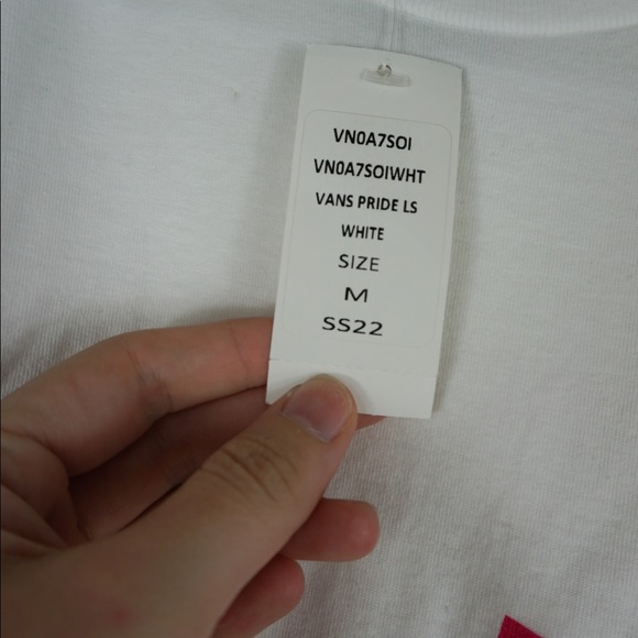 VANS pride tee NWT sz M - Picture 4 of 6